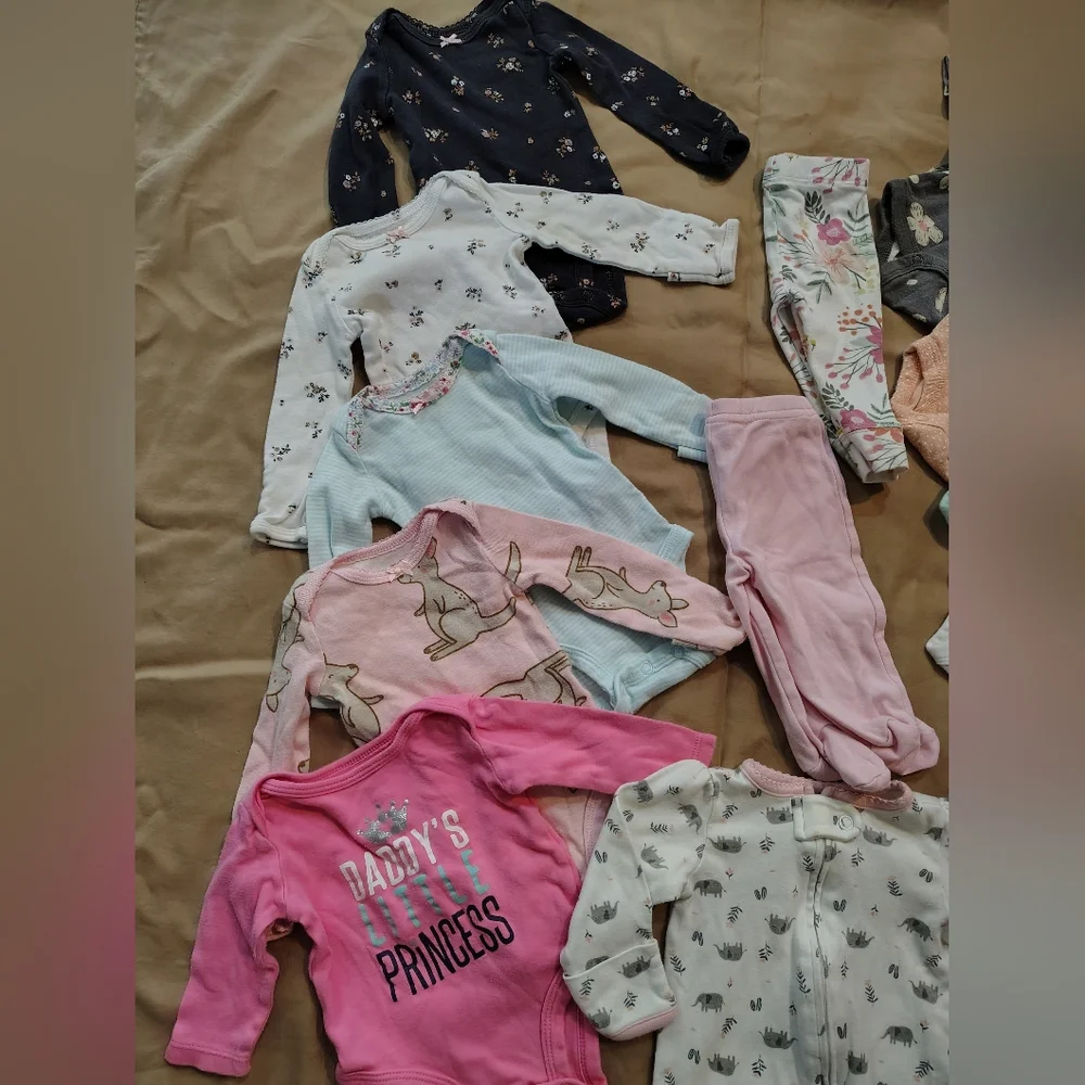 Bundle Of Newborn Baby Girl Clothes And Outfits 14 Pieces Carter's Cotton - Picture 4 of 4